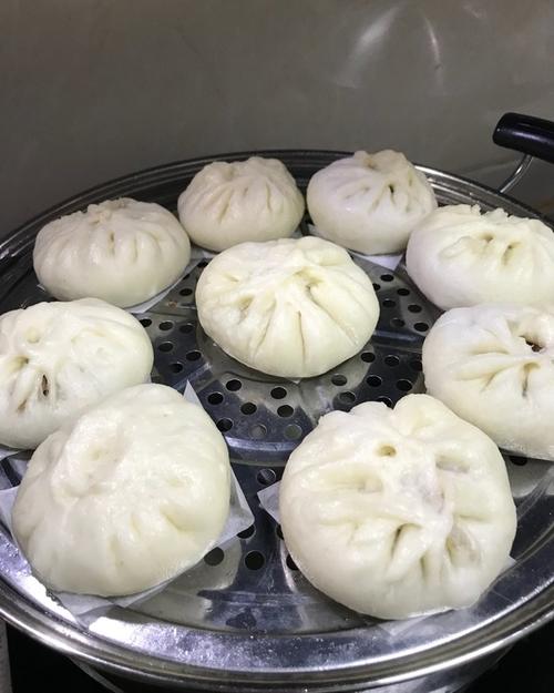 安果麻麻做的粉丝鲜肉包